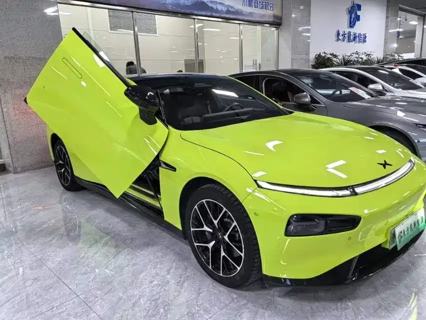 Xpeng P7