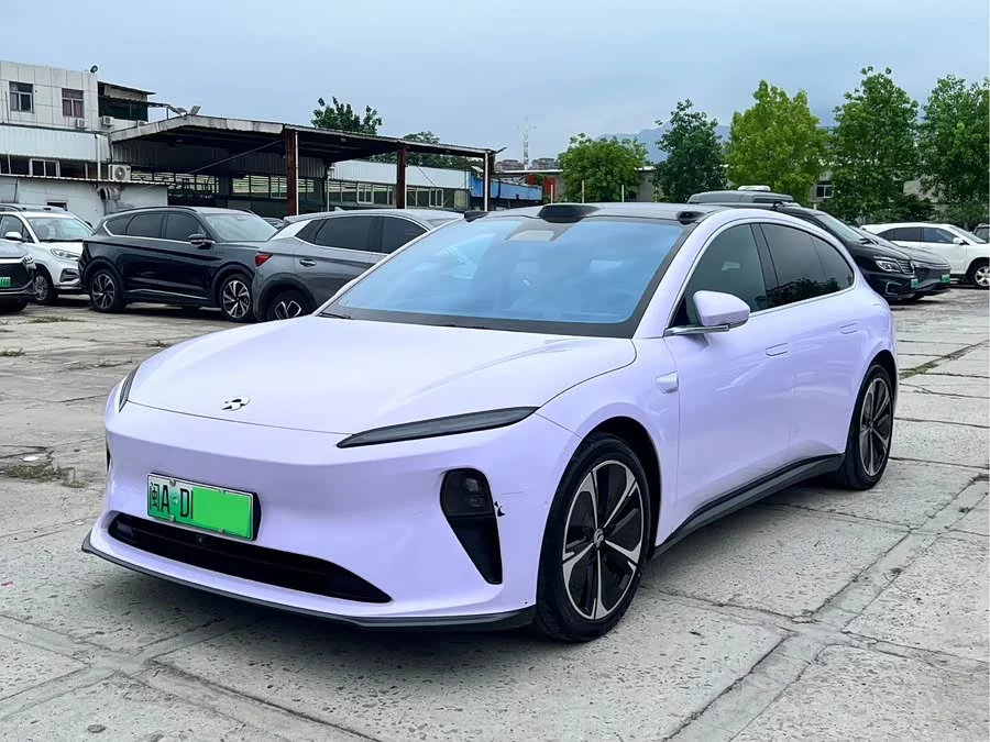 NIO ET5T
