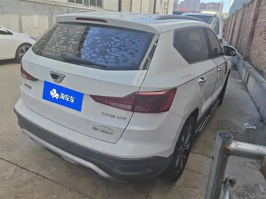 Jetta VS5
