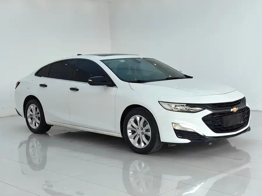 Chevrolet Malibu XL