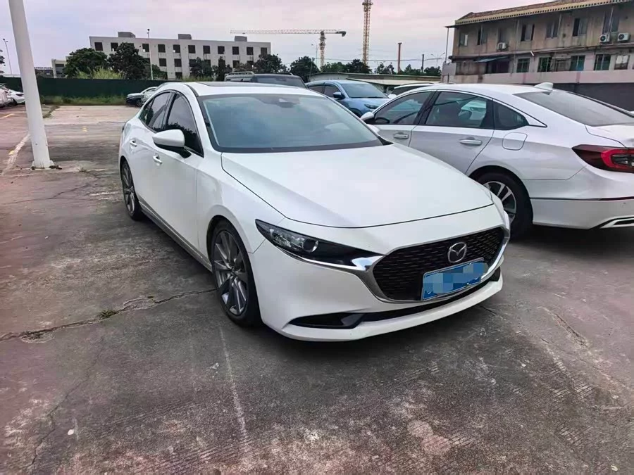 Mazda 3