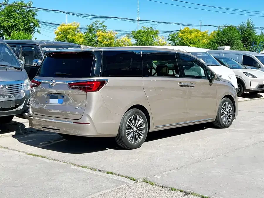 Buick GL8