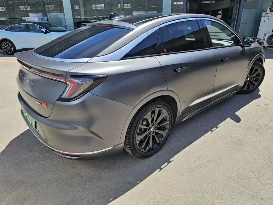 ARCFOX Alpha S