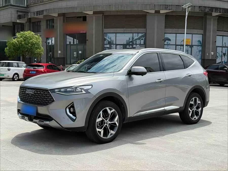 Haval F7
