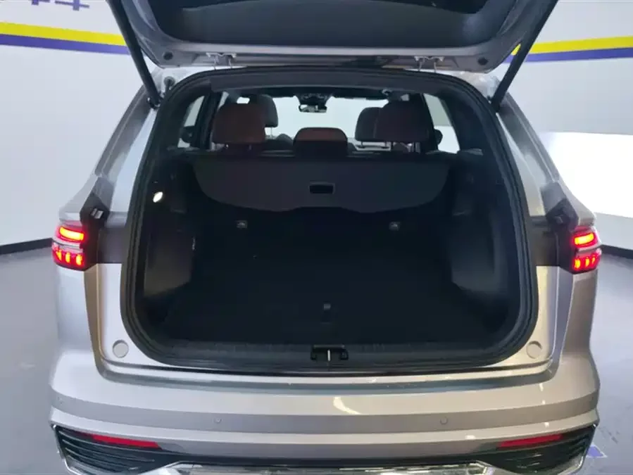 Geely Xingyue L