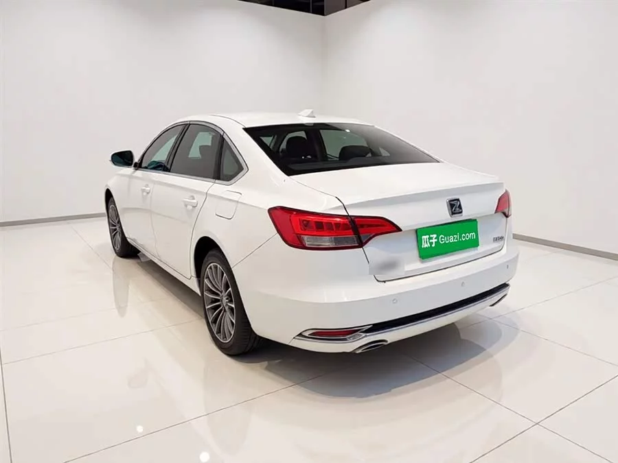 Zotye Z700