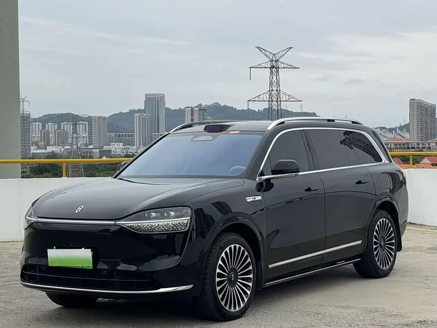 AITO Wenjie M9