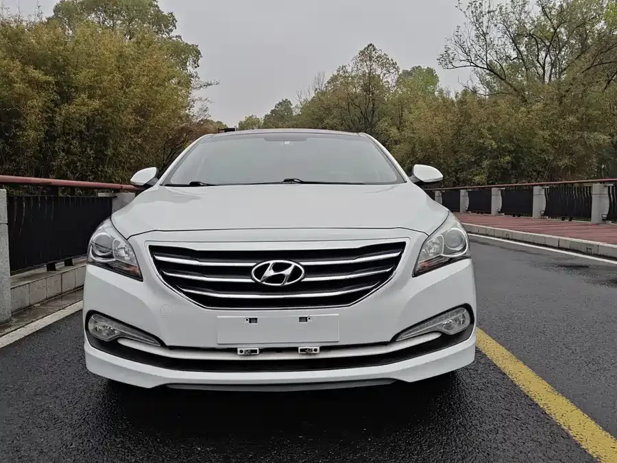 Hyundai Mistra