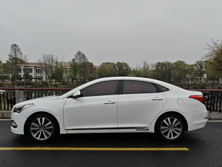Hyundai Mistra