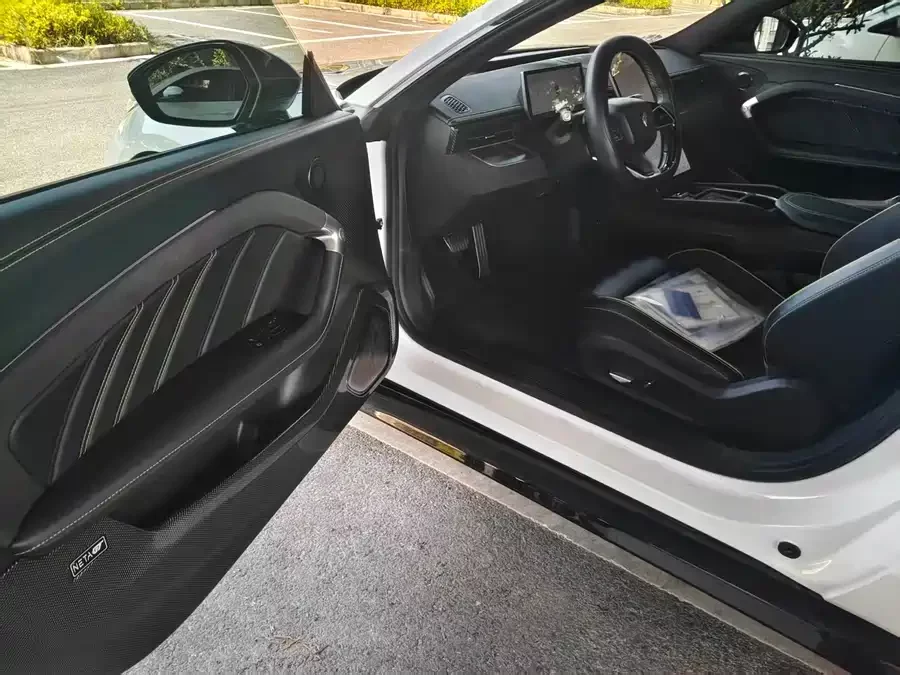 NETA Nezha GT