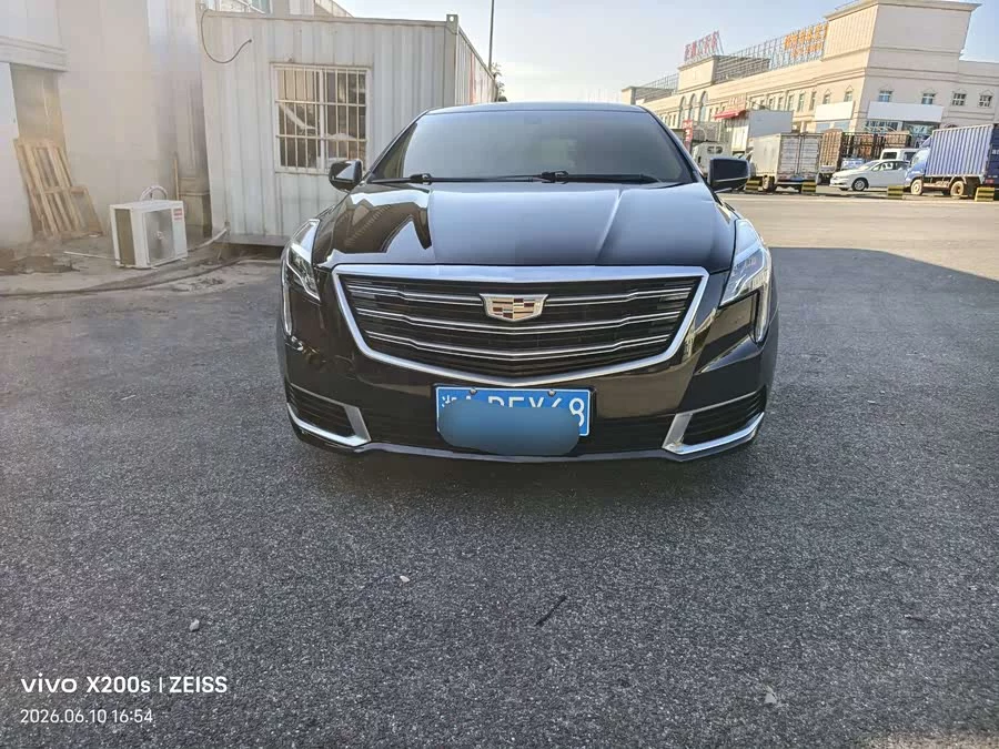 Cadillac XTS