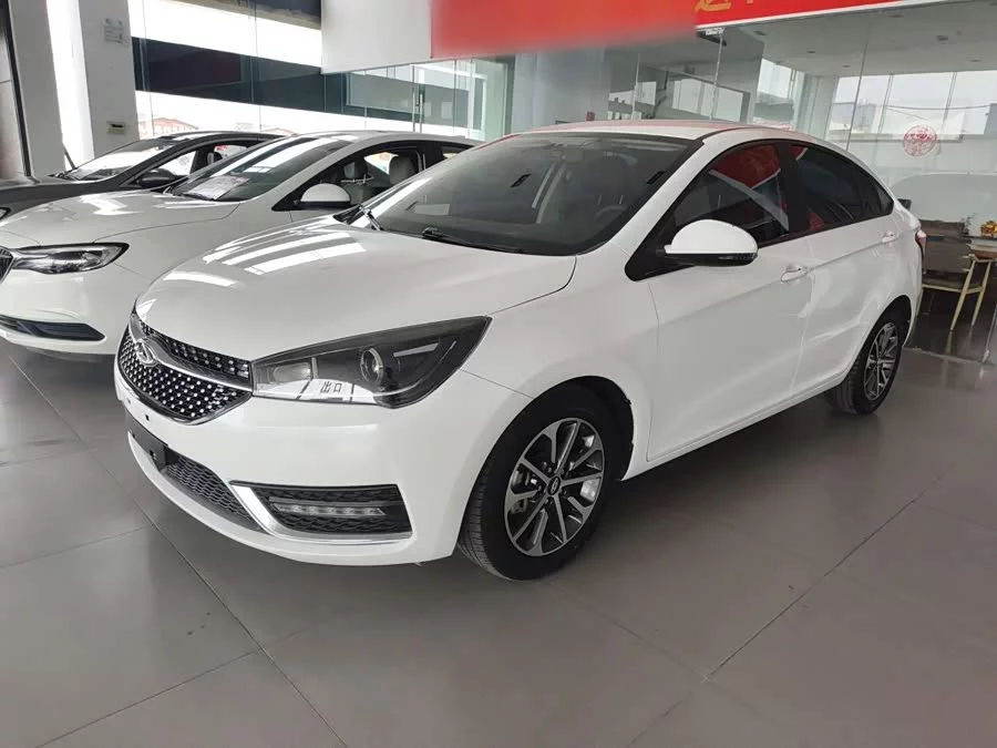 Chery Arrizo 5