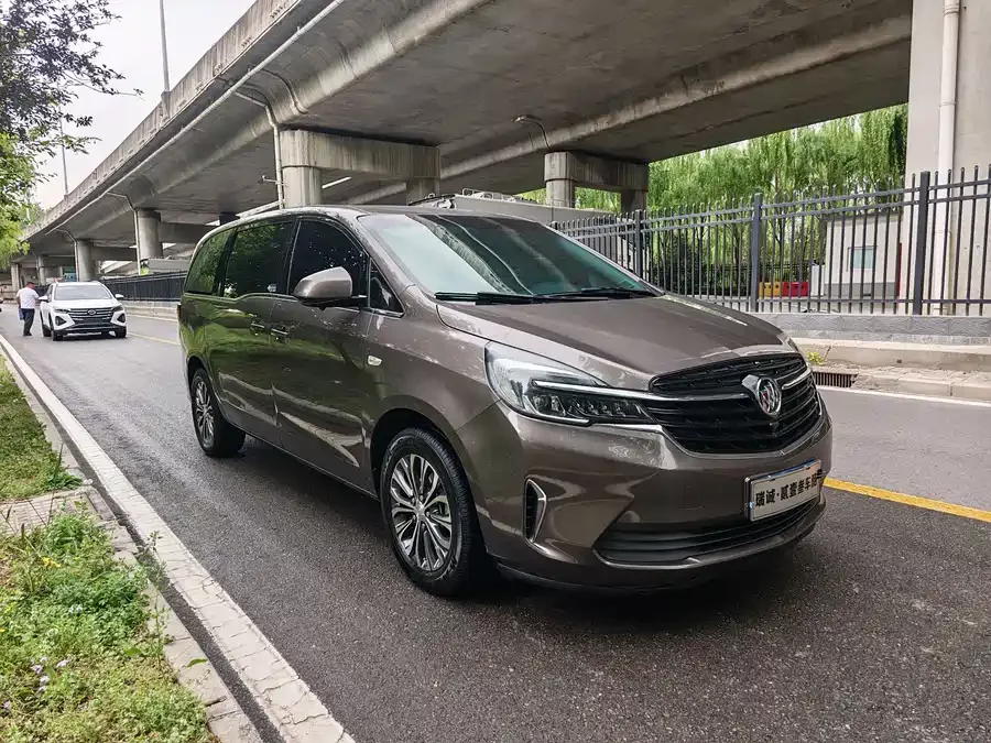 Buick GL8