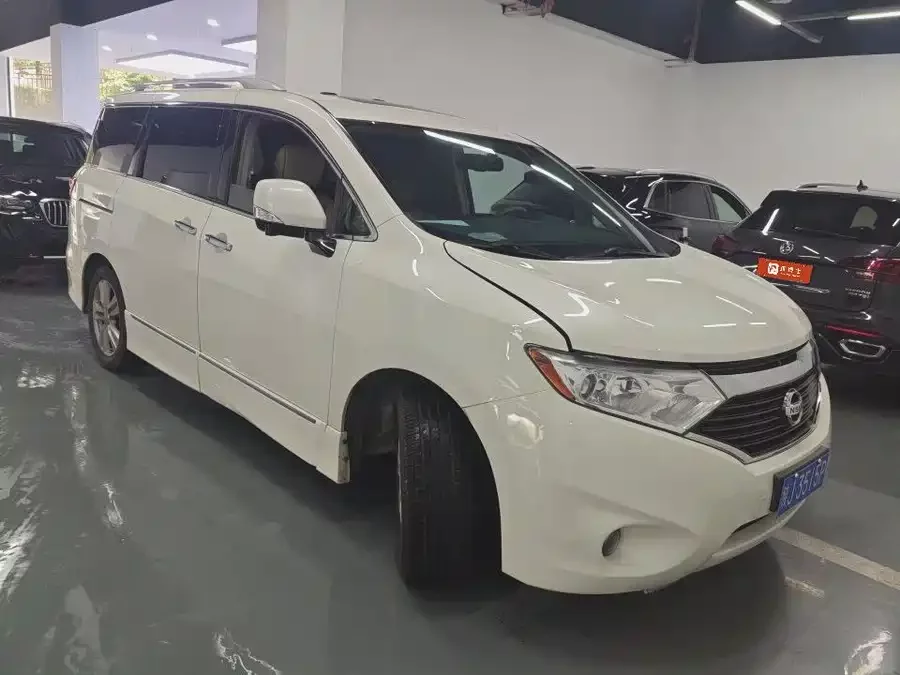 Nissan Quest
