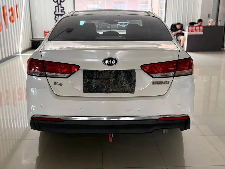 Kia K4