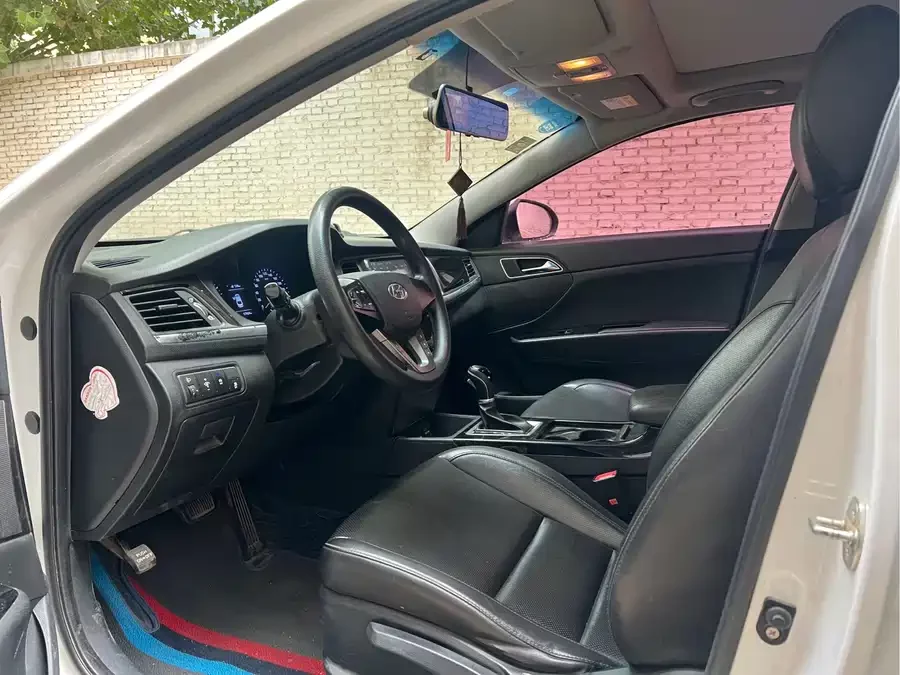 Hyundai Mistra