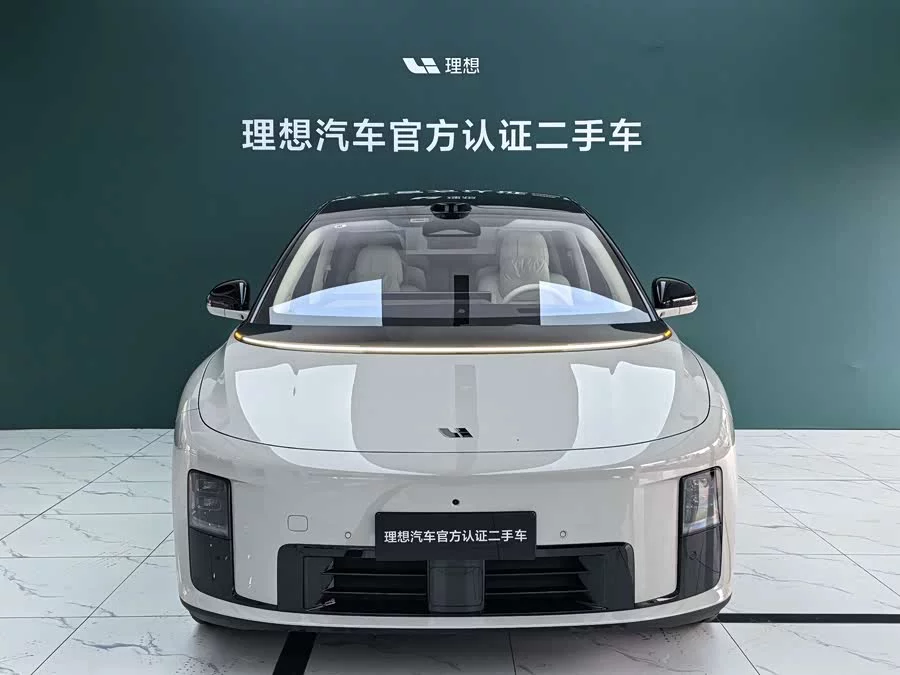 Li Ideal i8