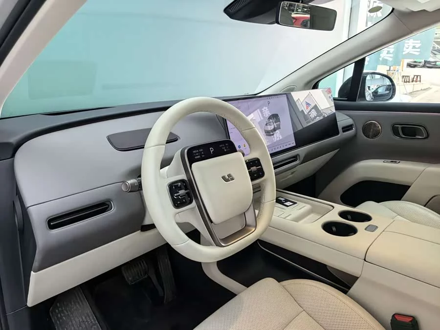 Li Ideal i8