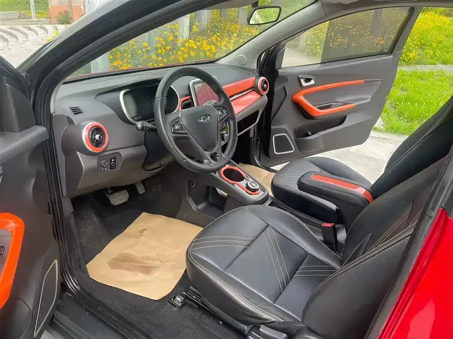 Chery QQ small ant