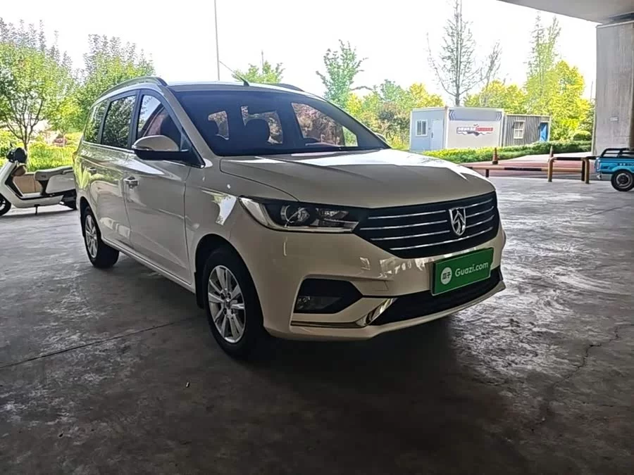 Baojun 360
