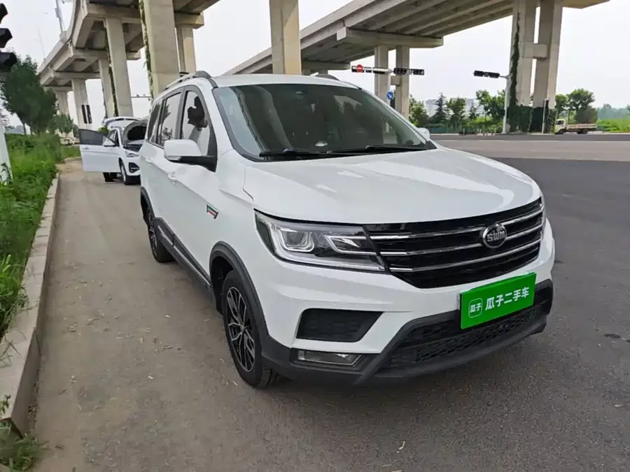 SWM vehicles SWM X3
