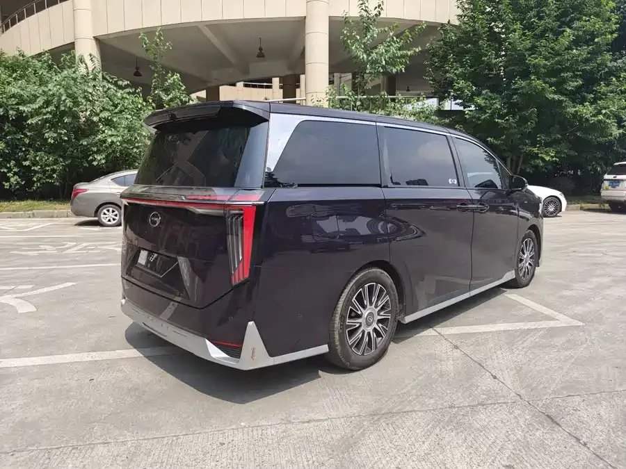 GAC Trumpchi E9
