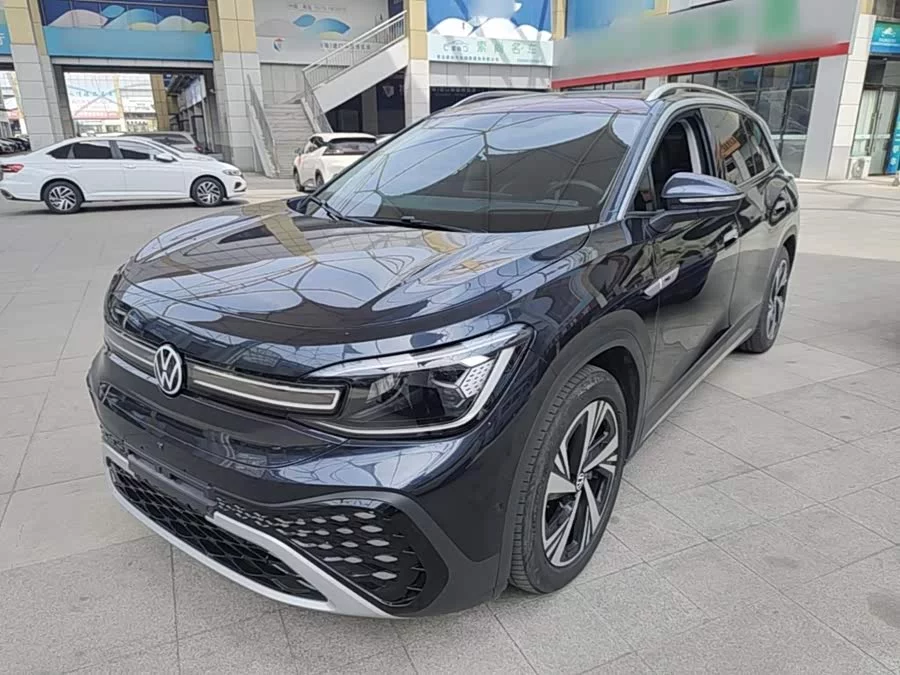 Volkswagen ID.6 CROZZ