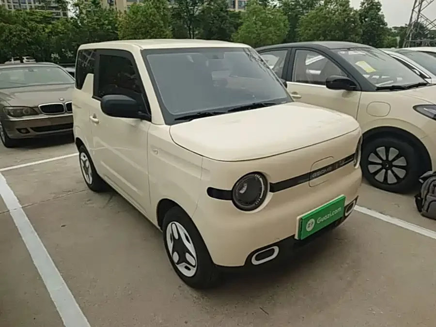 Geely Panda