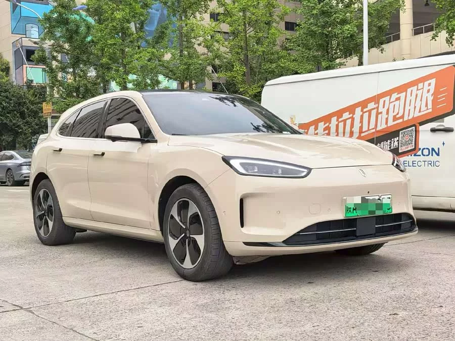 AITO Wenjie M5