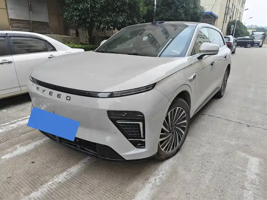 Exeed Star Era ET