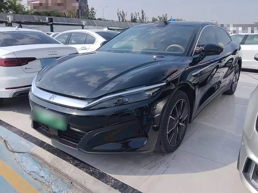 BYD Han L