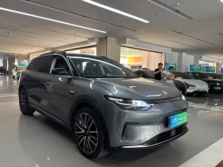 Leapmotor C11