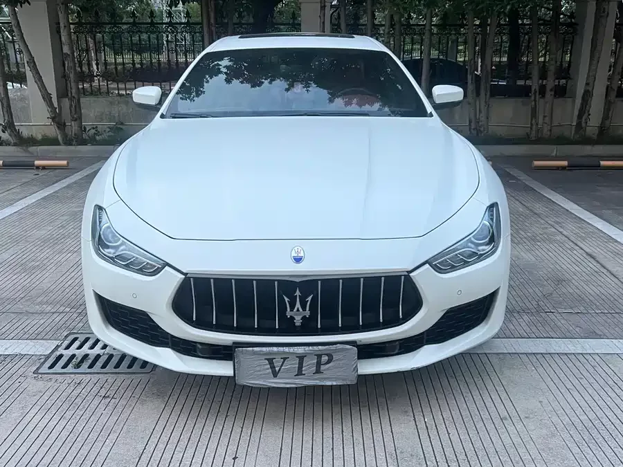 Maserati Ghibli
