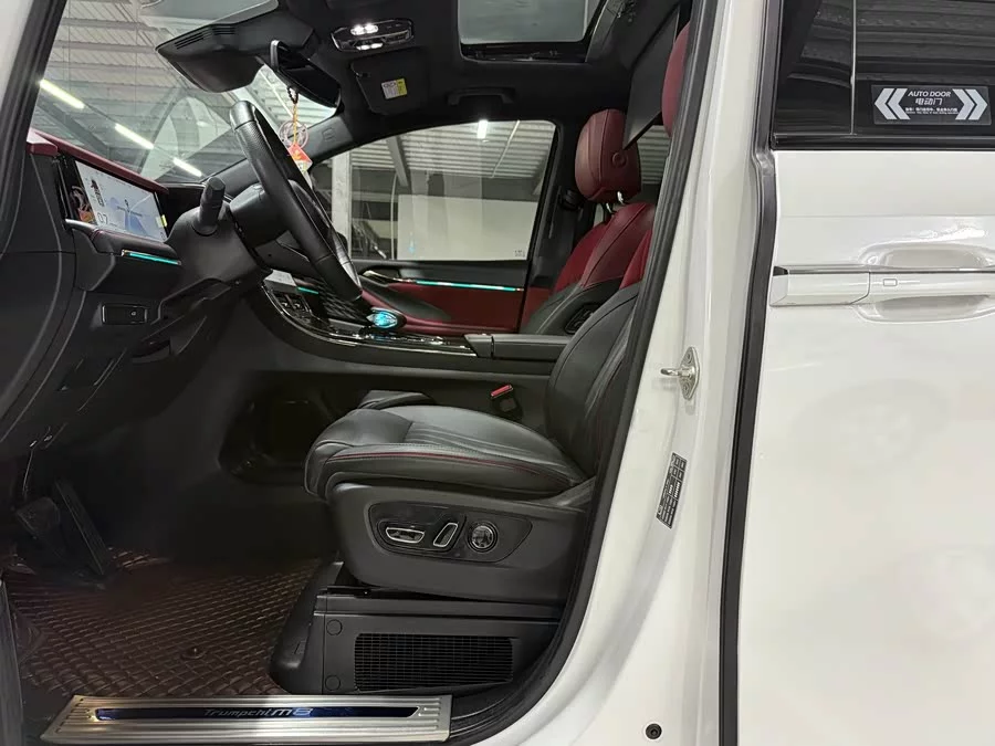 GAC Trumpchi M8