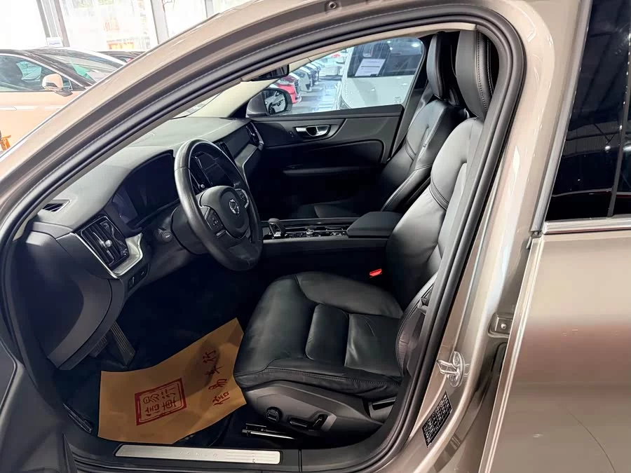 Volvo S60