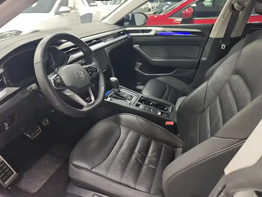 Volkswagen FAW- CC
