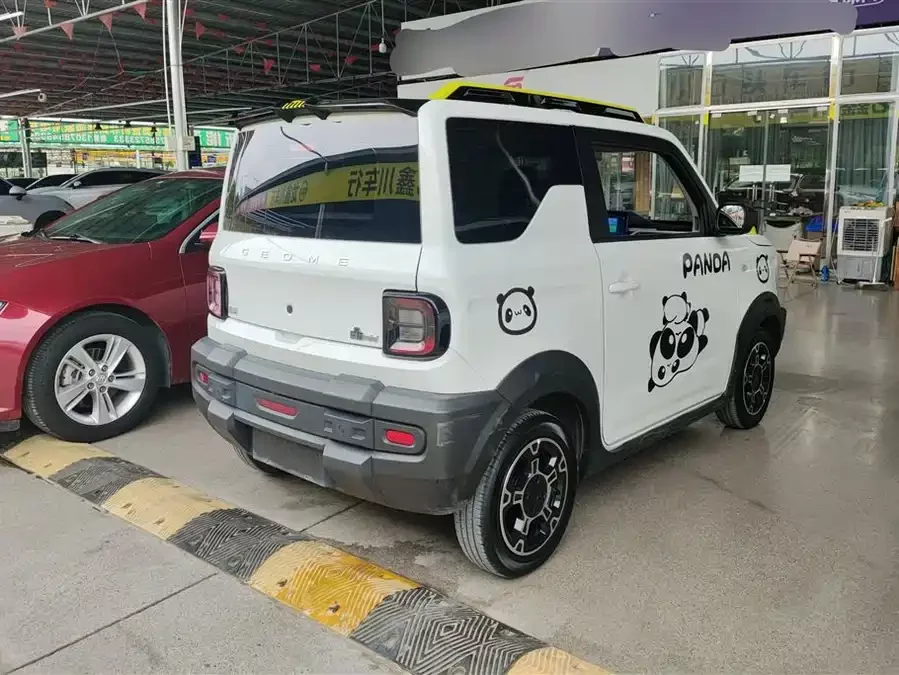 Geely Panda
