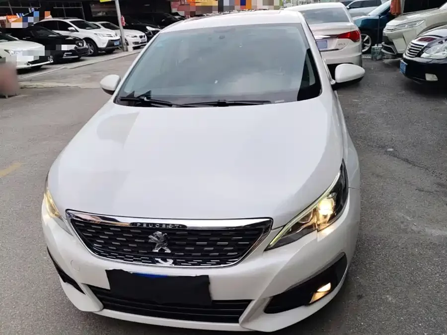 Peugeot 308