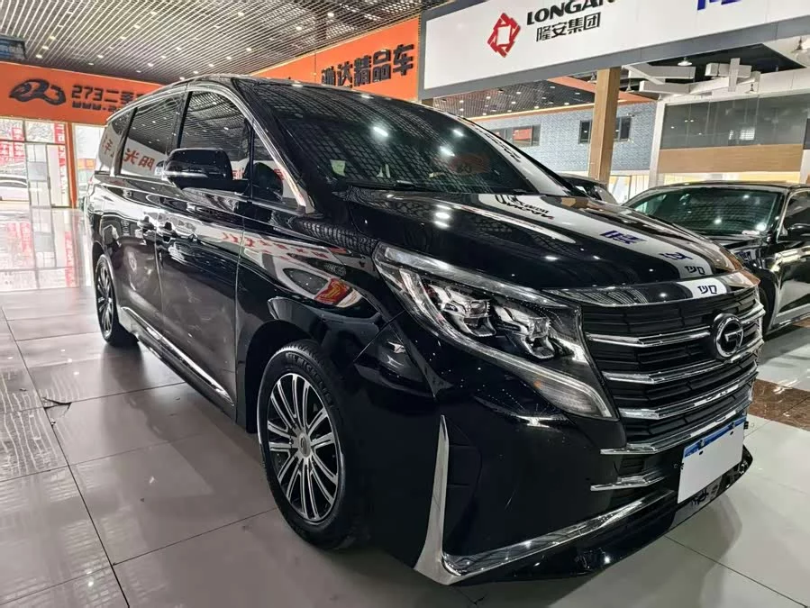 GAC Trumpchi M8