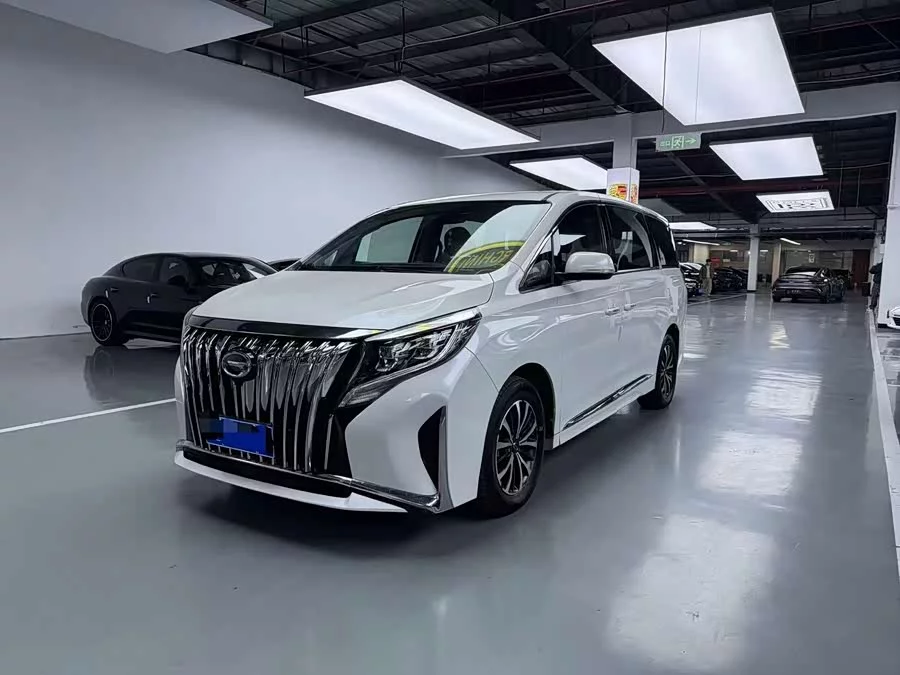 GAC Trumpchi M8