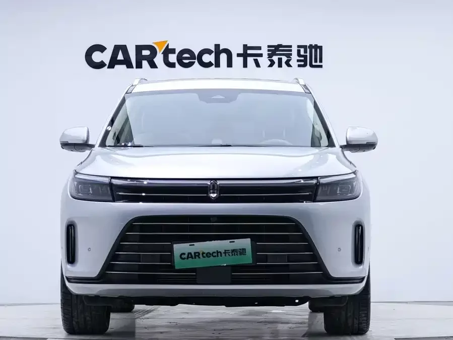 AITO Wenjie M7