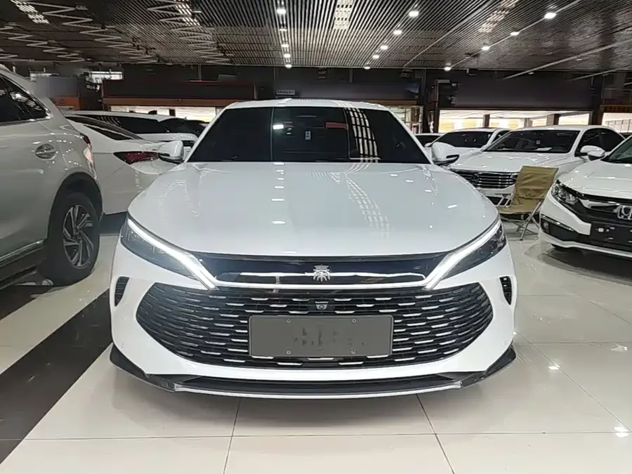 BYD Qin L
