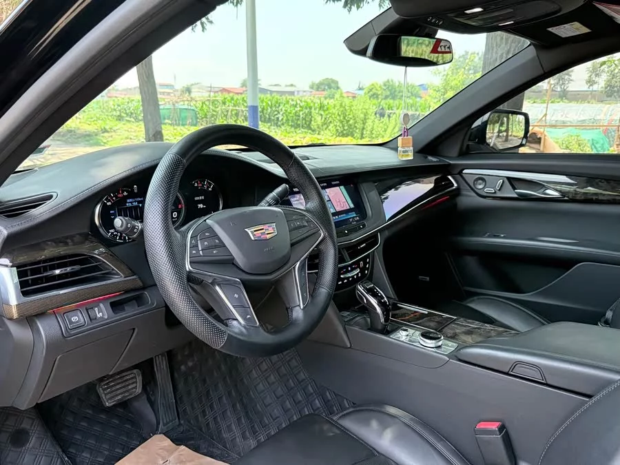 Cadillac CT6