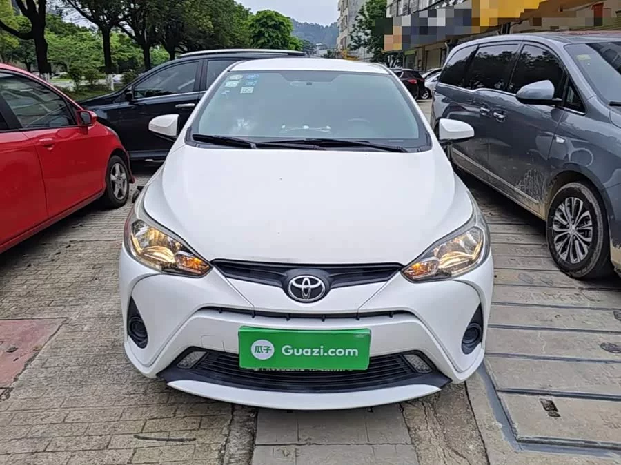 Toyota YARiS L Enjoy