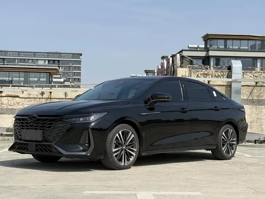 Chery Arrizo 8