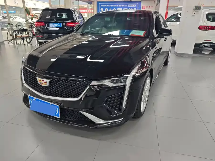 Cadillac CT4
