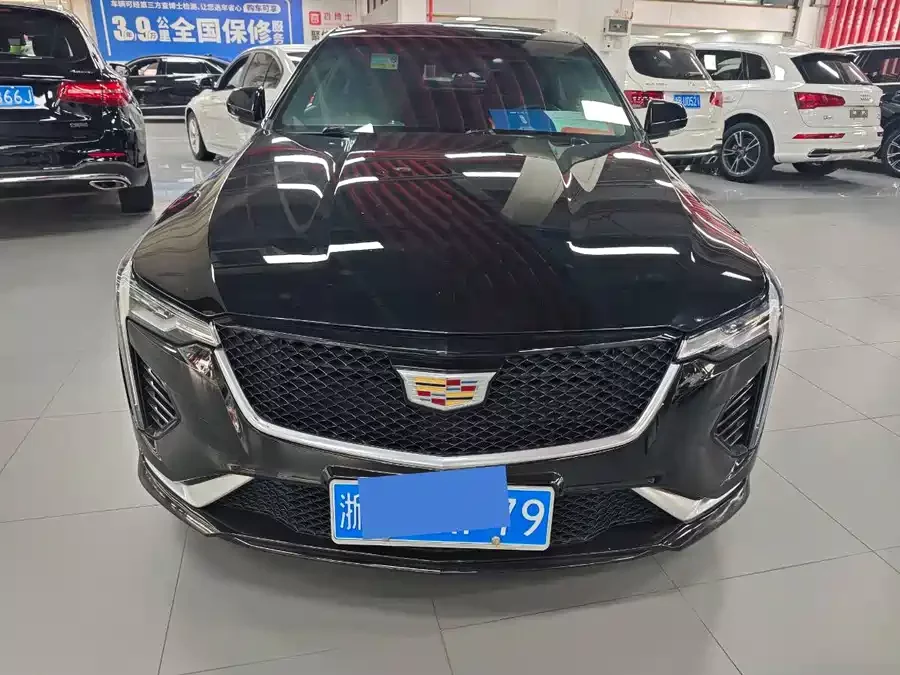 Cadillac CT4