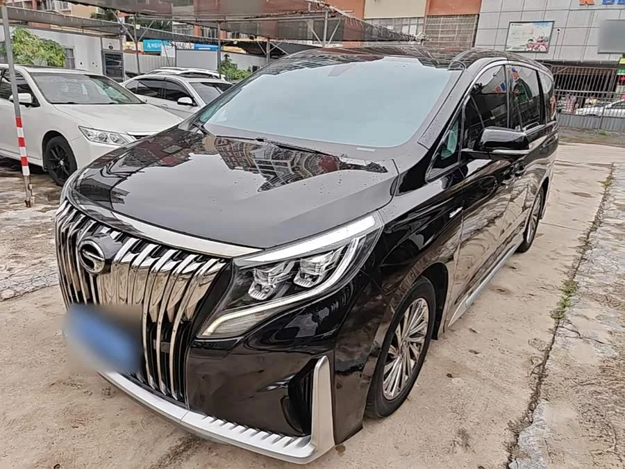 GAC Trumpchi M8