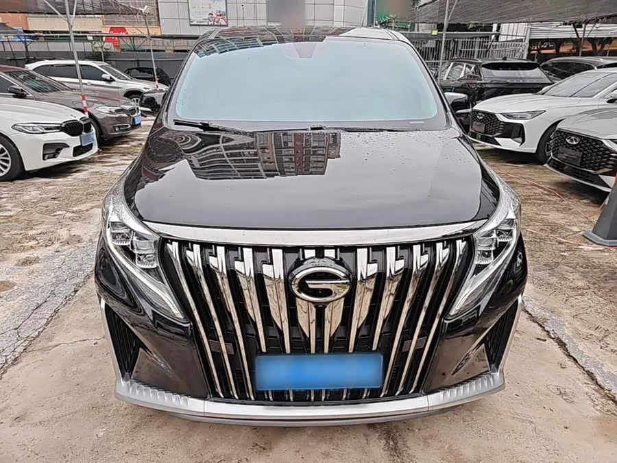 GAC Trumpchi M8