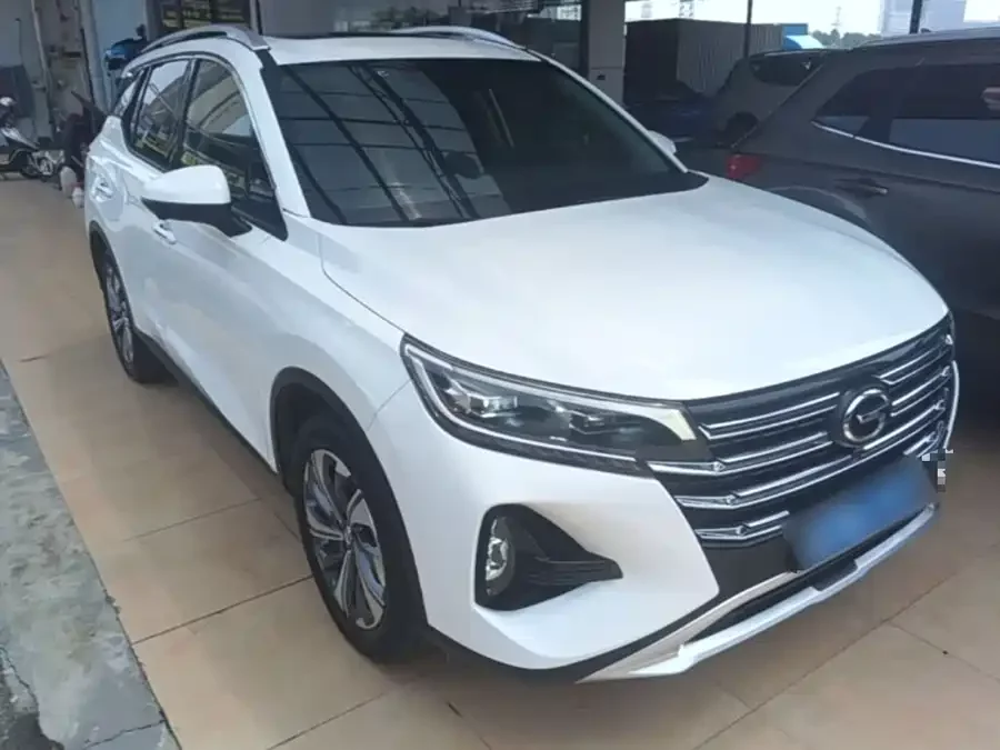 GAC Trumpchi GS4